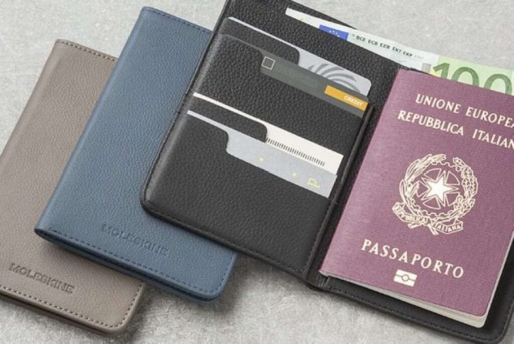 Giấy tờ tùy thân