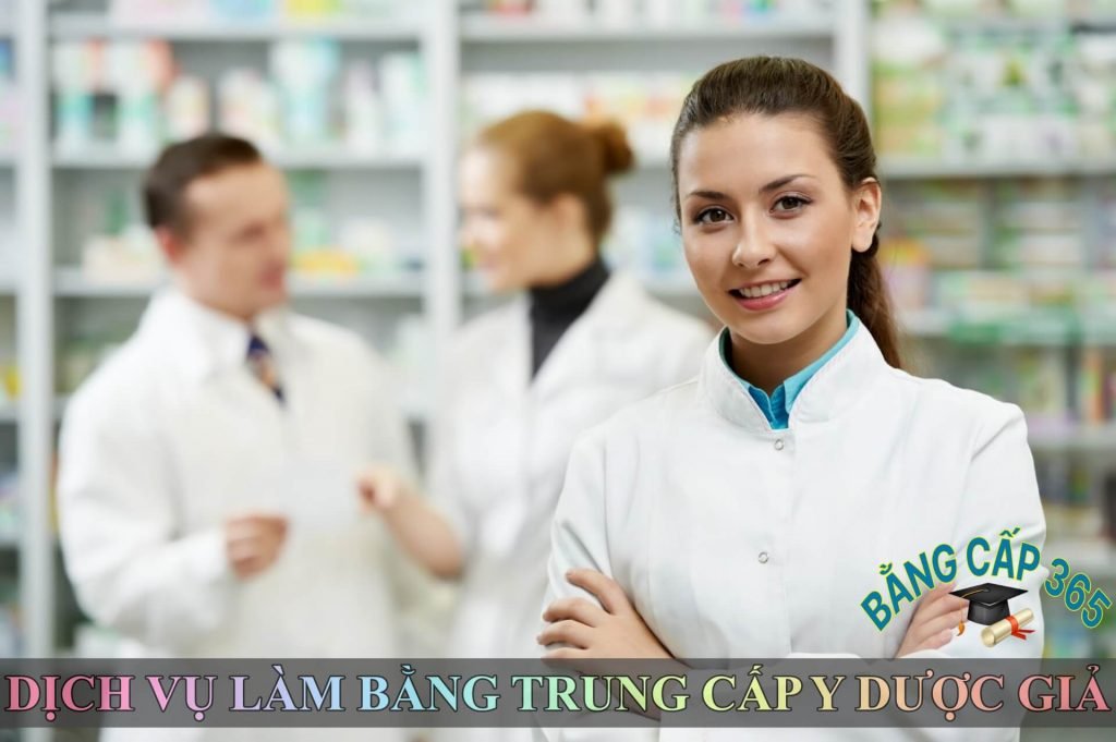 Làm bằng trung cấp y dược giả