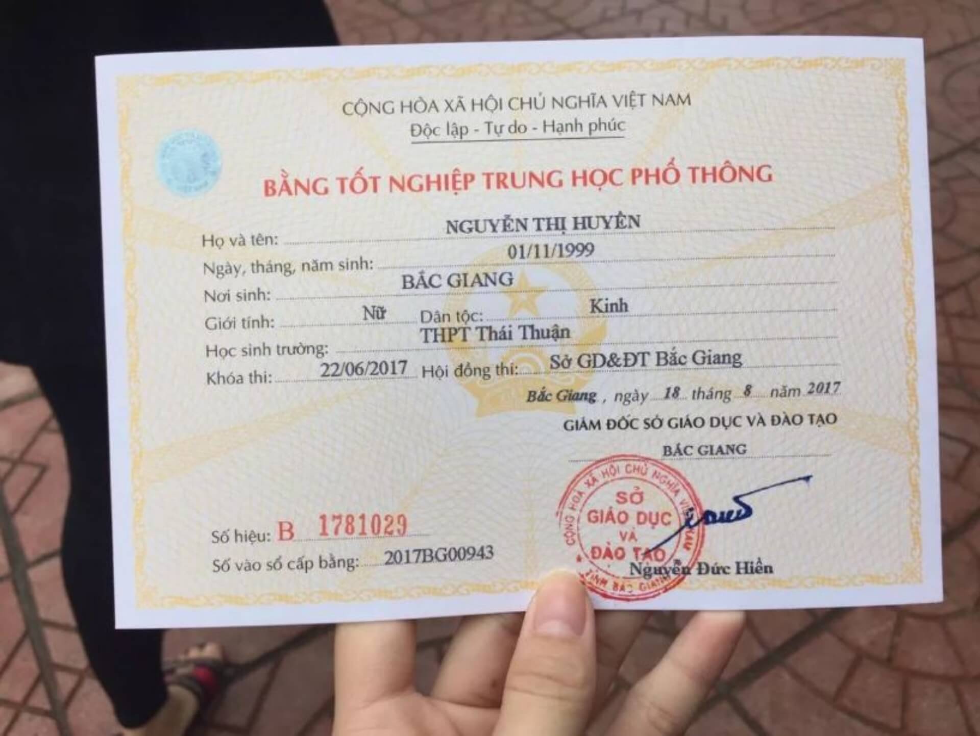 Làm bằng cấp 3 ở tphcm